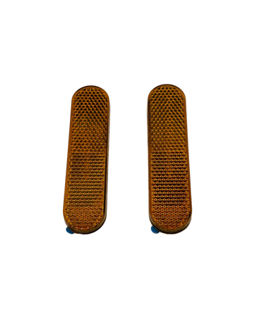 SK1 & SK3 | CATADIOPTRE AVANT