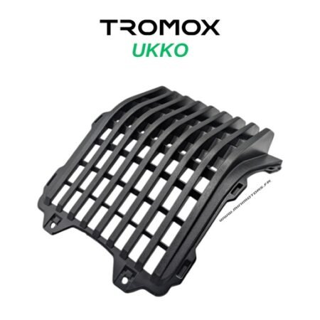 UKKO | CACHE MOTEUR DROIT