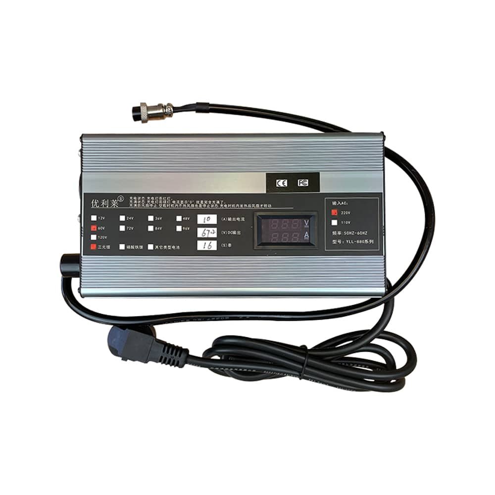 Chargeur rapide 60V ➡️ 67V 1-10A GX16-3P